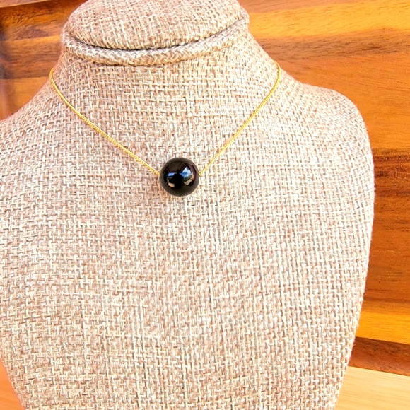 Black Onyx  Floating Necklace Minimalist Crystal Gemstone - Picture 1 of 6